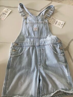 Zara Light Blue Denim Short Overalls with Front Pocket